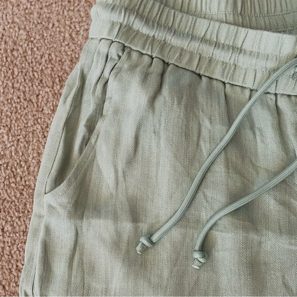 XLARGE.  HALARA WIDE LEG CASUAL LINEN FEEL DRAWSTRING PANTS - Picture 6 of 9